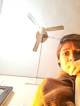 Snapshot of babe_jasmine chatting on December 4, 10:20 pm babe jasmine online show from December 4, 10:20 pm