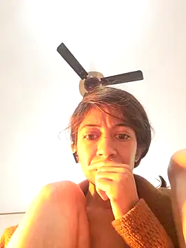 Snapshot of babe_jasmine chatting on December 16, 12:59 am babe jasmine online show from December 16, 12:59 am