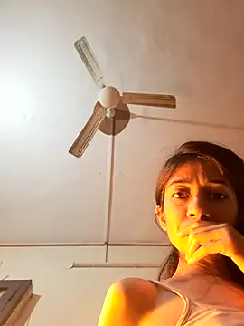 Snapshot of babe_jasmine chatting on November 27, 12:55 am babe jasmine online show from November 27, 12:55 am