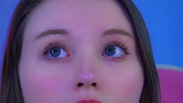 KeiraAsti online show from February 17, 6:05 pm