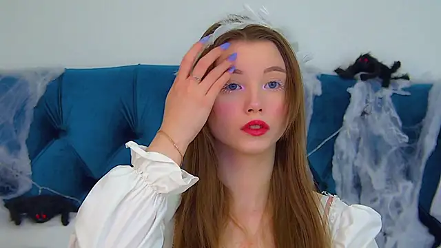 Snapshot of KeiraAsti chatting on October 24, 6:07 pm KeiraAsti online show from October 24, 6:07 pm