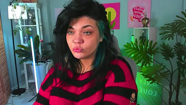 MaryHarrys online show from November 5, 2:36 am