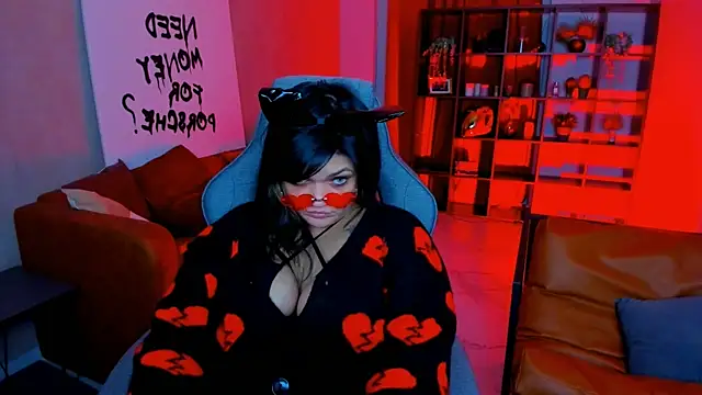 MaryHarrys online show from October 29, 8:41 pm