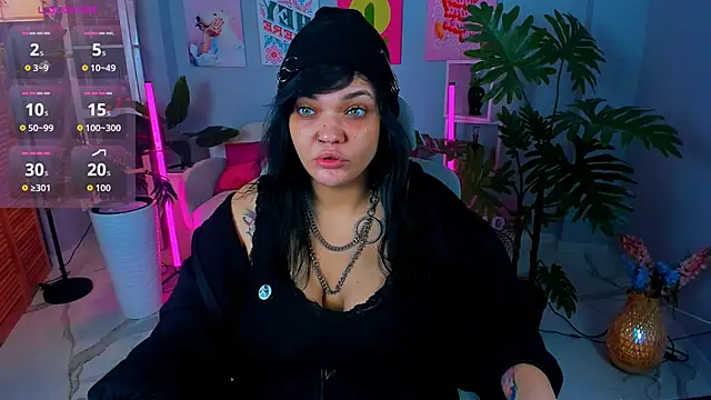 MaryHarrys online show from November 12, 2:48 am