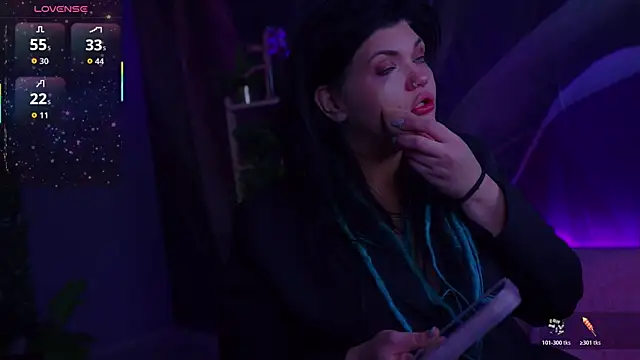 Snapshot of MaryHarrys chatting on December 17, 2:38 am MaryHarrys online show from December 17, 2:38 am