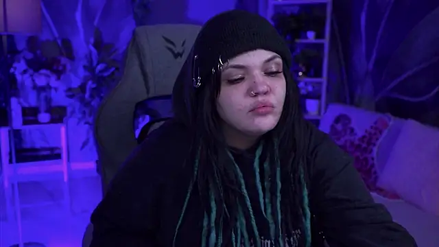 Snapshot of MaryHarrys chatting on January 7, 11:32 pm MaryHarrys online show from January 7, 11:32 pm