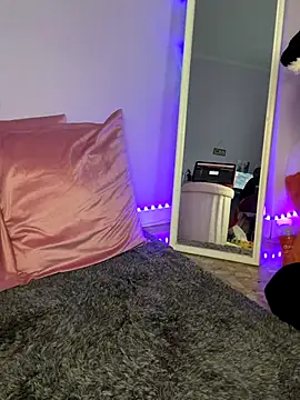 Snapshot of AdeleRoyal chatting on November 3, 3:59 pm AdeleRoyal online show from November 3, 3:59 pm