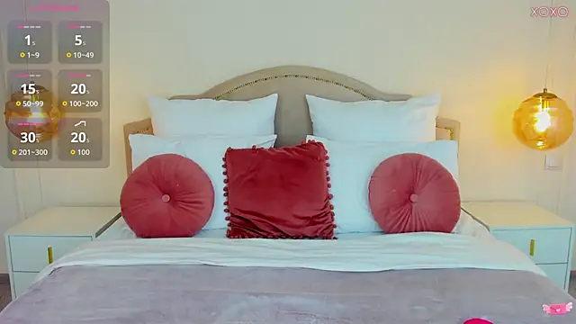 MilaMour online show from November 12, 8:23 pm