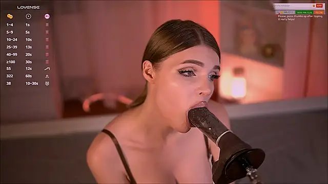 Snapshot of l0lidream_ chatting on October 28, 4:17 pm l0lidream online show from October 28, 4:17 pm