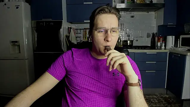 romiosabrino online show from February 12, 1:55 pm