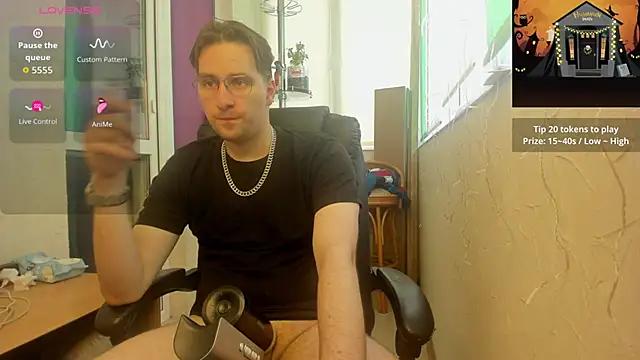 Snapshot of romiosabrino chatting on May 30, 4:12 pm romiosabrino online show from May 30, 4:12 pm