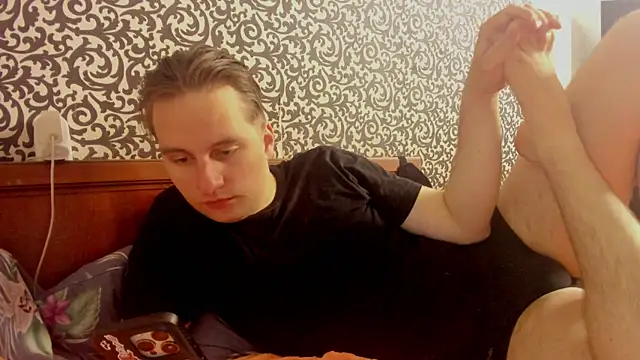 Snapshot of romiosabrino chatting on May 11, 4:04 pm romiosabrino online show from May 11, 4:04 pm