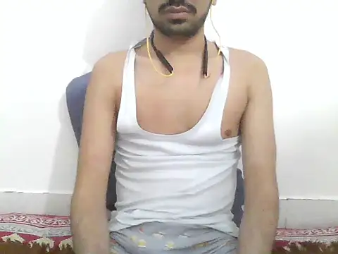 Cuteeeboy23 online show from January 9, 12:01 pm