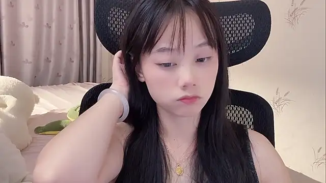 puppy-999 online show from May 20, 2:14 pm