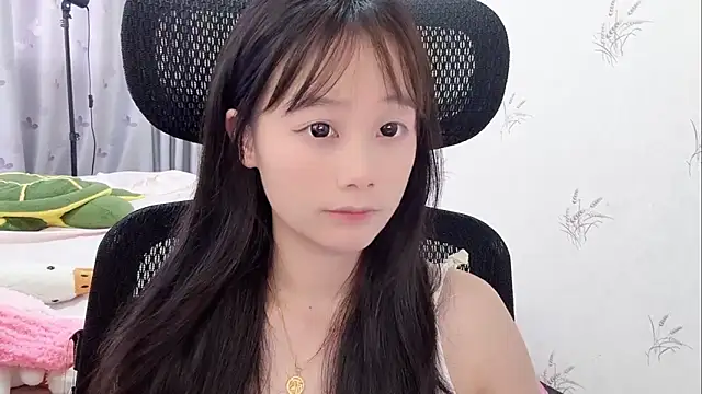 puppy-999 online show from May 25, 1:16 am