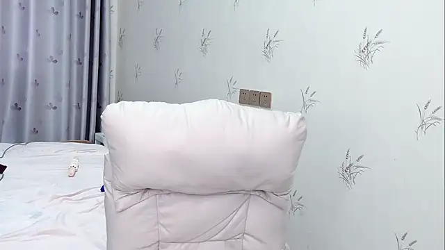 puppy-999 online show from April 12, 1:53 am