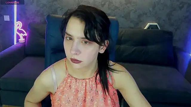 LiviaShy online show from December 5, 8:06 pm