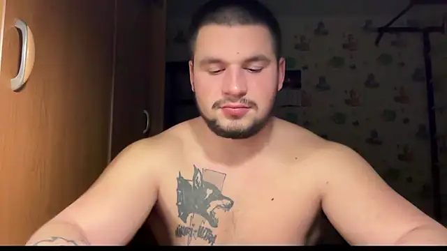 chiraq1945 online show from January 14, 7:39 pm