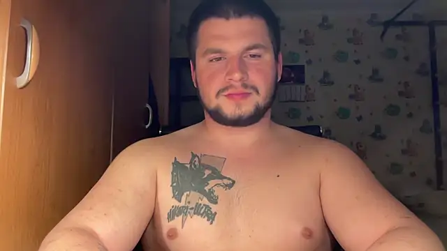 chiraq1945 online show from April 2, 8:48 pm