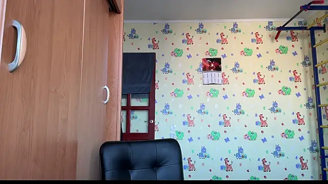 chiraq1945 online show from January 12, 7:15 am