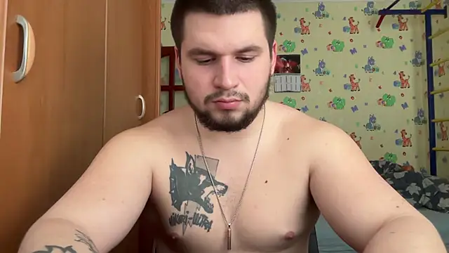 chiraq1945 online show from February 13, 11:54 am