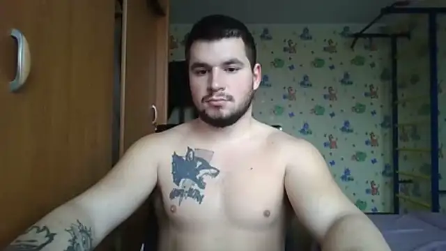 chiraq1945 online show from December 5, 8:02 am