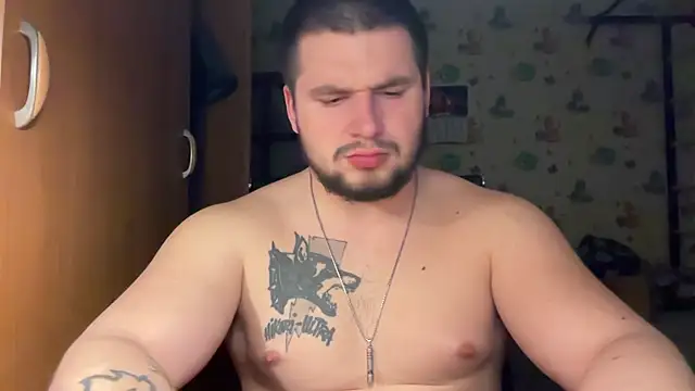 chiraq1945 online show from February 12, 8:19 pm