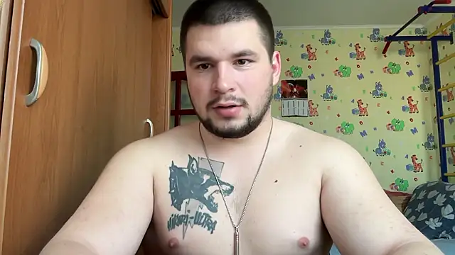 chiraq1945 online show from March 16, 7:23 am