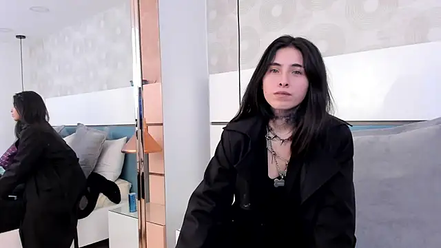 Ashkoreh online show from September 25, 9:32 pm