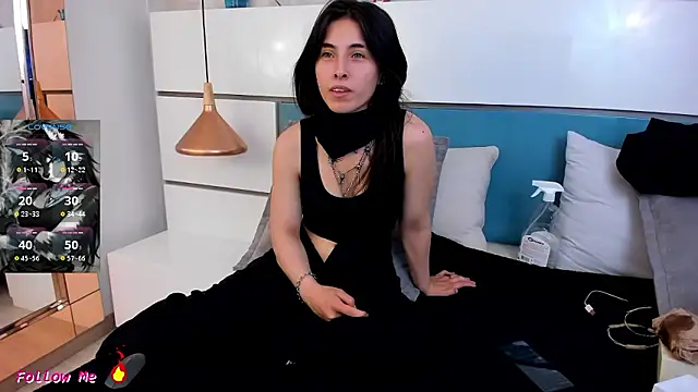 Ashkoreh online show from January 15, 8:23 pm