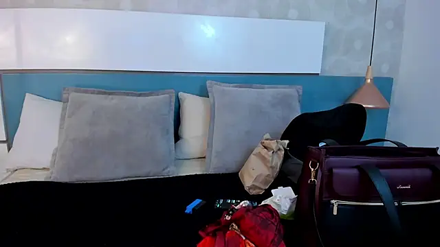 Snapshot of Ashkoreh chatting on July 9, 8:41 pm Ashkoreh online show from July 9, 8:41 pm