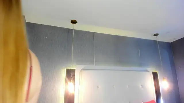 ximenanoah online show from April 15, 12:32 pm