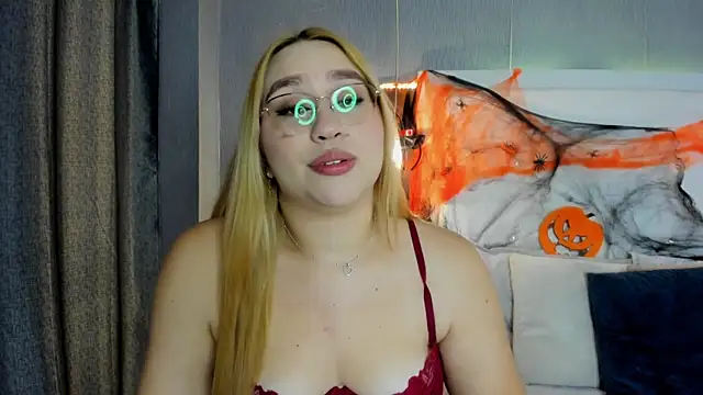 ximenanoah online show from October 24, 1:32 pm