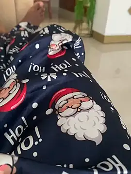 Fabulosa03 online show from October 24, 8:30 pm