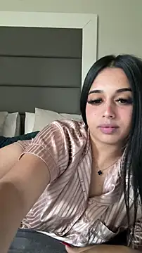 LilMisIndianx online show from February 16, 3:54 pm