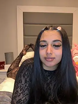 LilMisIndianx online show from October 30, 8:23 am