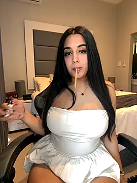 LilMisIndianx online show from October 25, 8:57 am