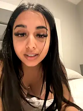 Snapshot of LilMisIndianx chatting on October 14, 6:58 am LilMisIndianx online show from October 14, 6:58 am