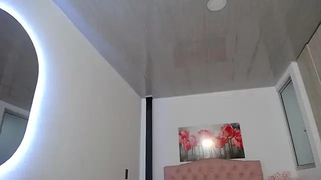pinky f00x online show from September 18, 10:02 pm