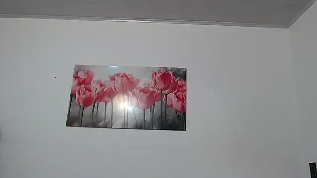 pinky f00x online show from March 25, 7:24 pm