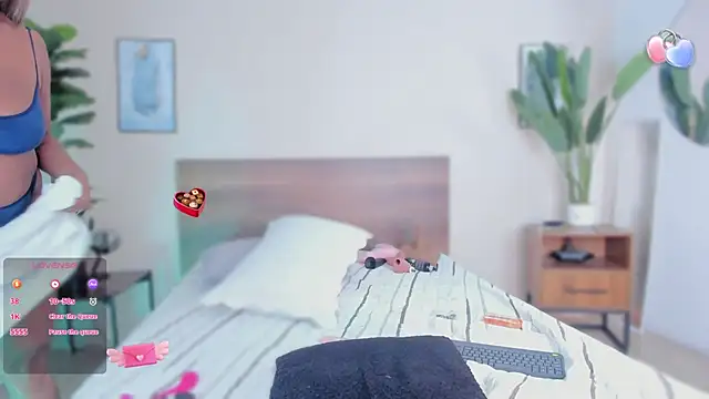 Niicol Jenner online show from March 13, 5:12 am