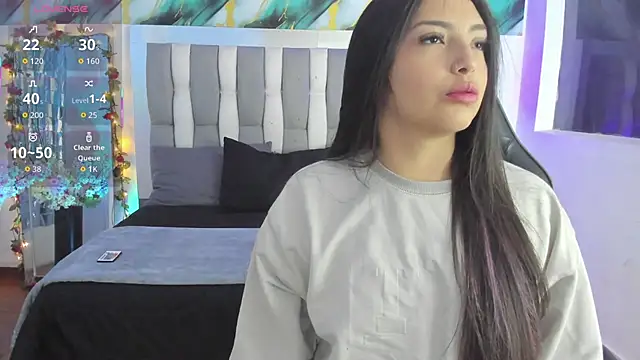 Adaara Rey online show from November 24, 8:31 pm