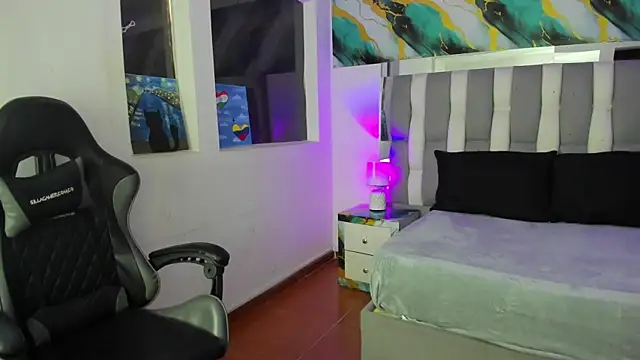 Adaara Rey online show from February 10, 7:46 pm