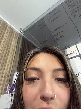 Adaara Rey online show from February 28, 8:30 pm