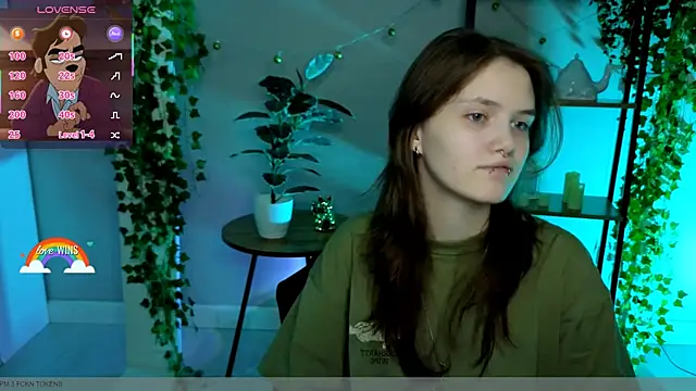 Snapshot of Dilara_xBaby chatting on June 6, 9:42 pm Dilara xBaby online show from June 6, 9:42 pm