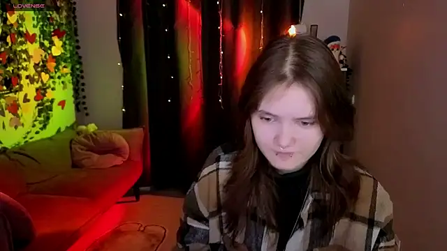 Snapshot of Dilara_xBaby chatting on May 16, 9:36 pm Dilara xBaby online show from May 16, 9:36 pm