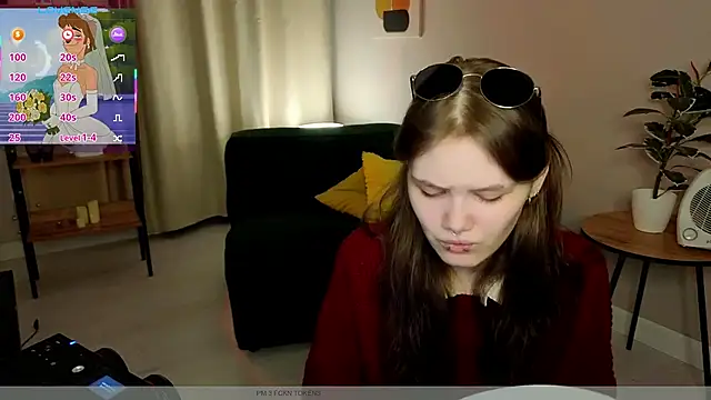 Dilara xBaby online show from April 4, 8:59 pm