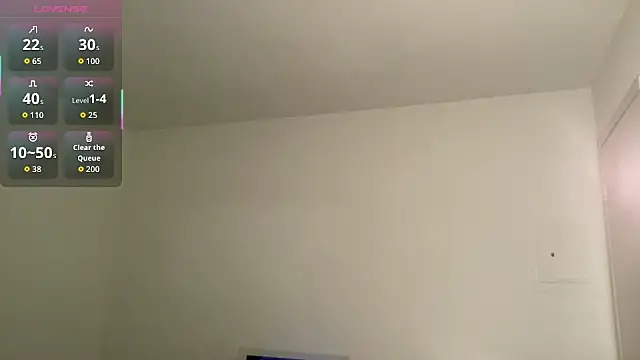 maskedgirl5005 online show from October 27, 2:01 am