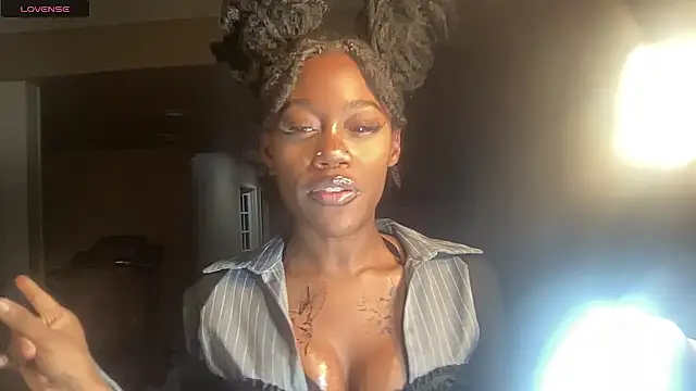 maskedgirl5005 online show from September 28, 12:39 am