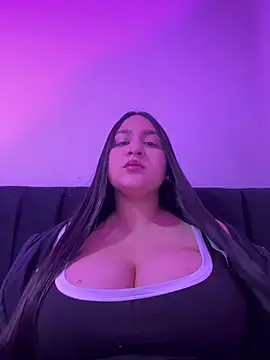 Abby Collings online show from April 29, 12:20 pm